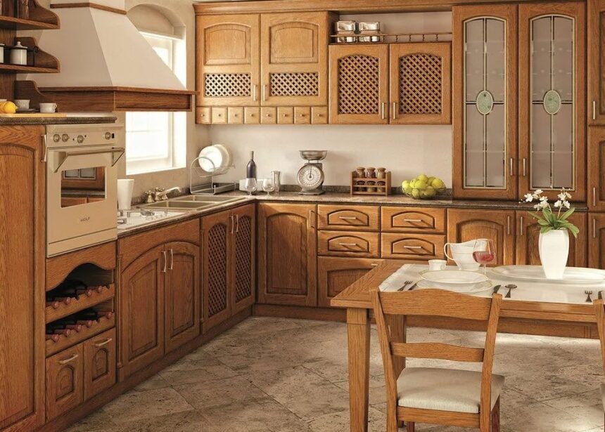 Кухни из массива — стоит ли переплачивать за натуральное дерево?